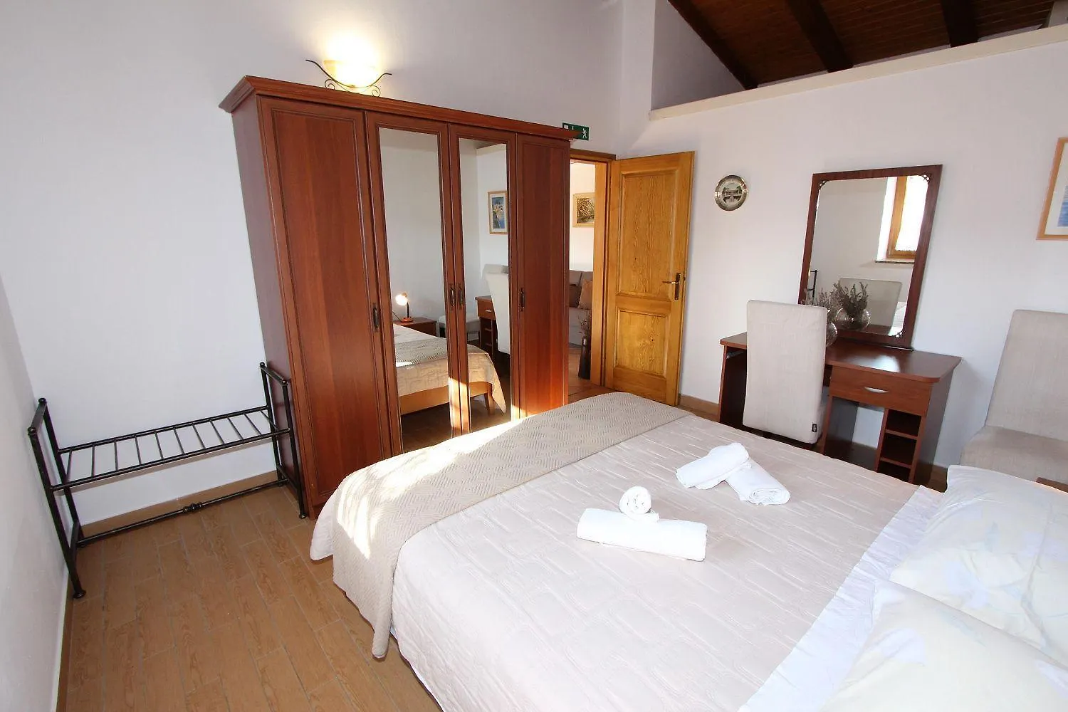 Charmantes Steinhaus Zur Alleinnutzung Mit Liegewiese, Grillbereich, Waschmaschine Rovinj 0*,