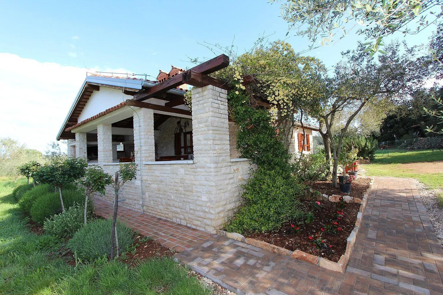 Holiday home Charmantes Steinhaus Zur Alleinnutzung Mit Liegewiese, Grillbereich, Waschmaschine Rovinj